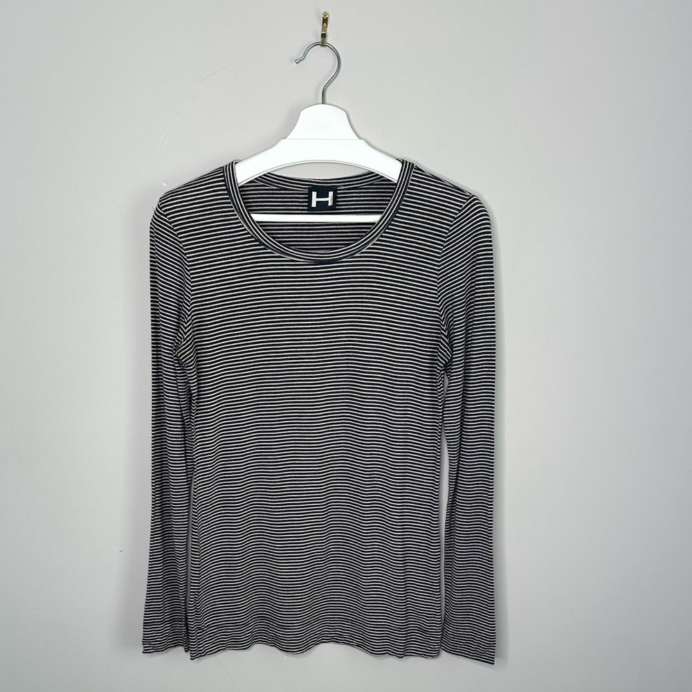 H by Bordeaux Black and Cream Micro Striped Long Sleeve Tee